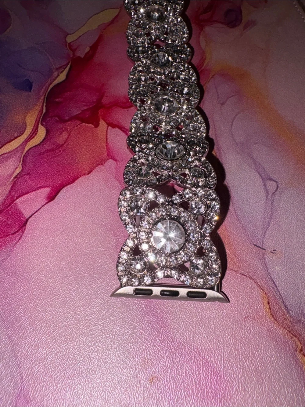 Crystal-Embellished Bling Silver Tone Women watch band 42/44 Apple